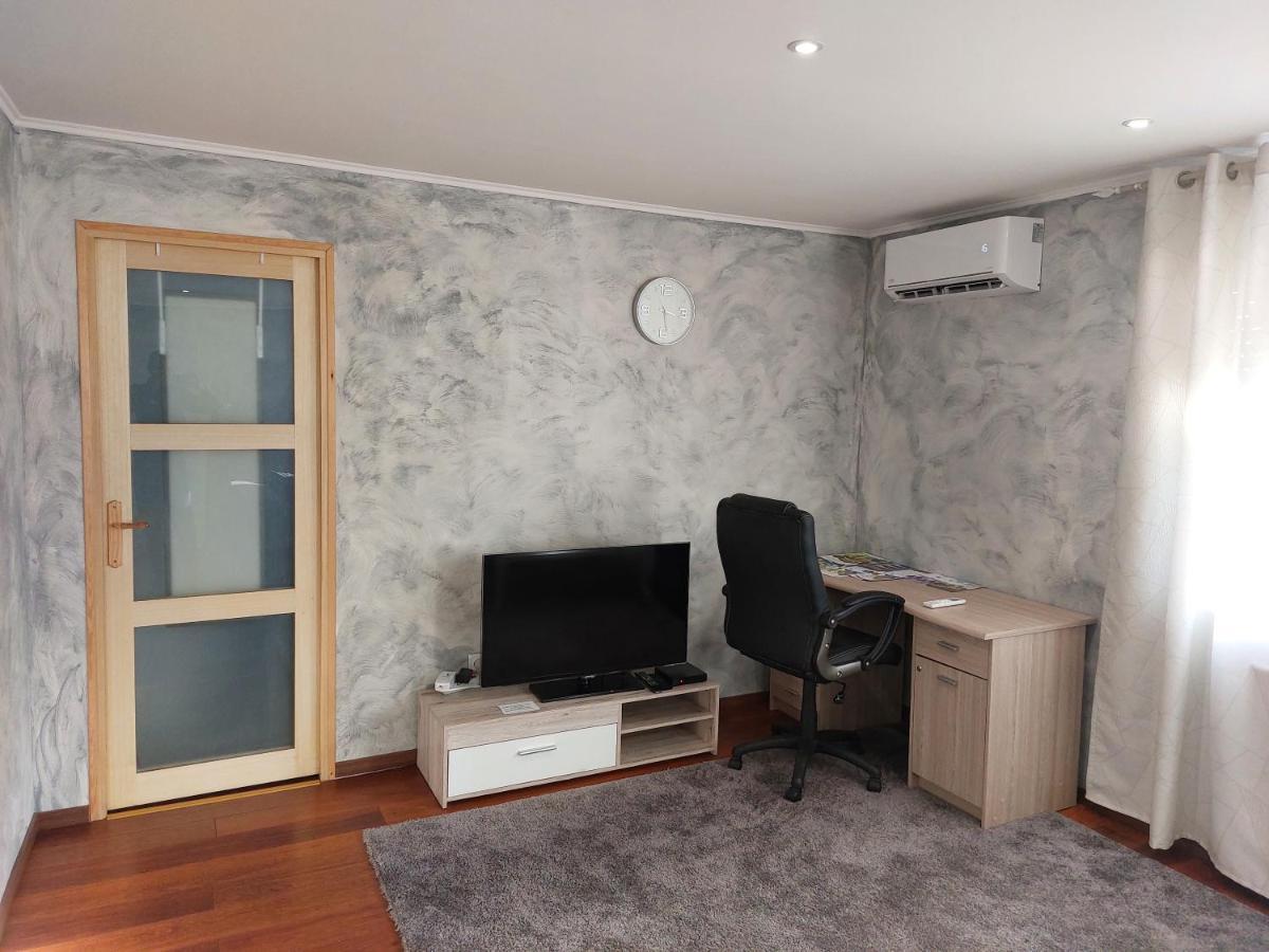 Famille House 101 Apartment ชาลง-ซูร์-ซอน ภายนอก รูปภาพ
